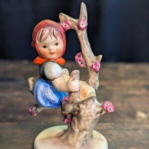 Hummel 4" vintage figurine APPLE TREE GIRL 141 3/0 W Germany, Goebel